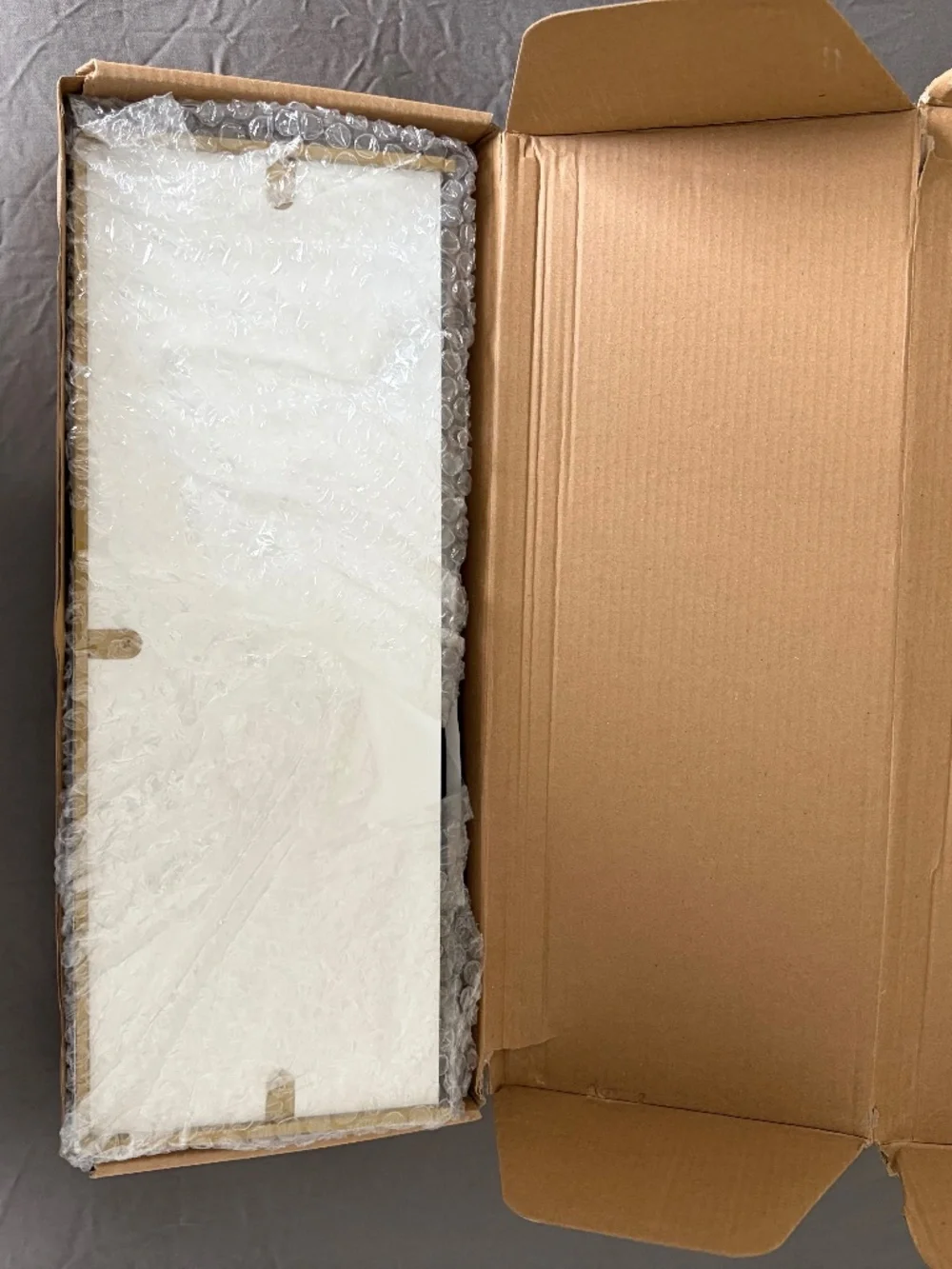 NWT 🛍️ Set of 2 Forbena Floating Shelves - Wall Mounted with Gold Towel Bar
